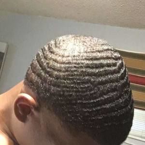 Meet your Posher, Deontae